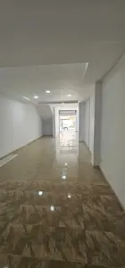 A louer un local commercial 