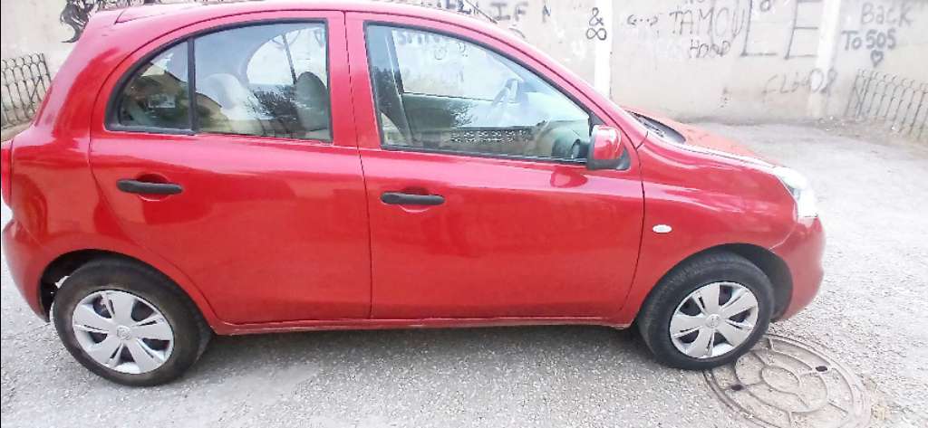 A vendre nissan micra 