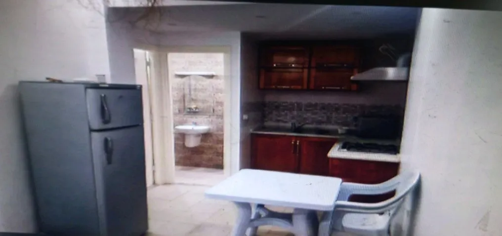 un appartement meublé s+1 au RDC a louer situé a Soukra Prés de Pharmacie Kamoun