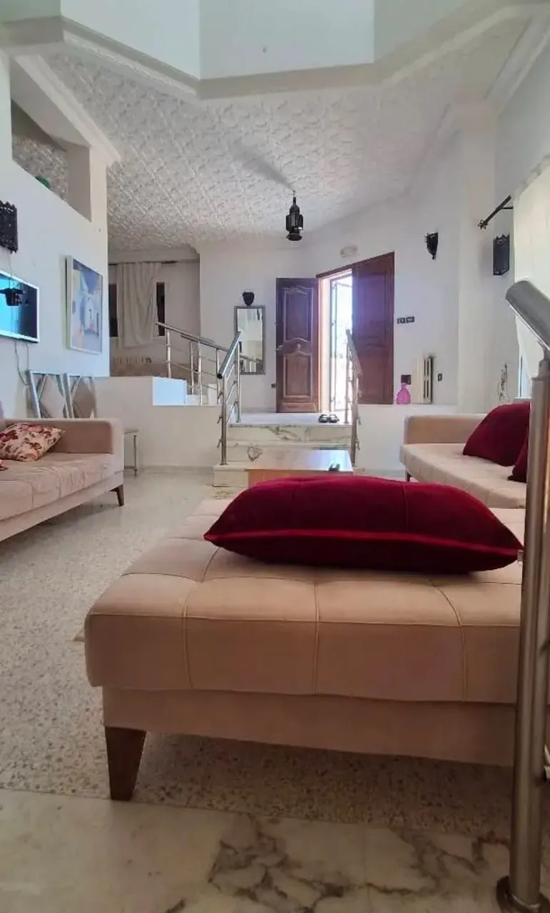 A VENDRE VILLA À CHATT_MARIEM COTÈ MER
