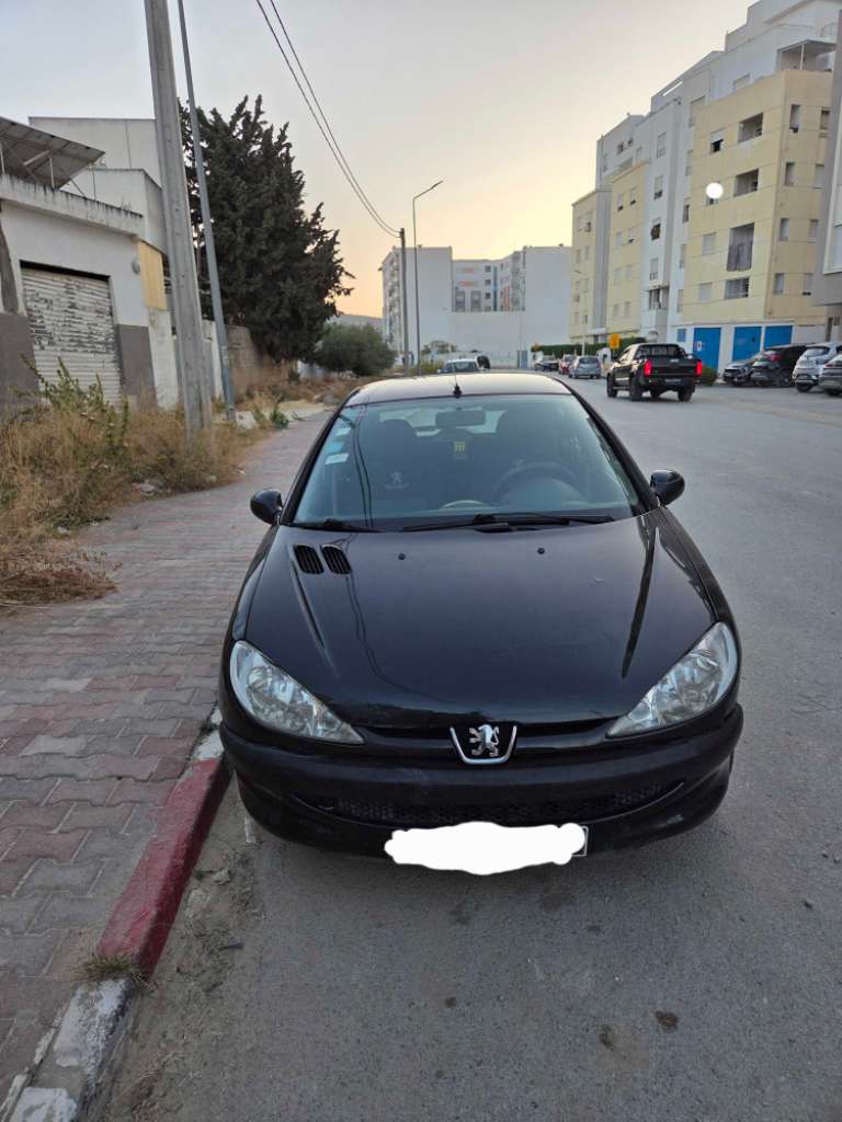 PEUGEOT 206
