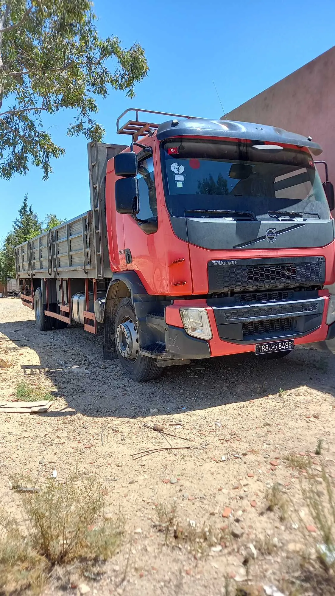 Volvo 320
