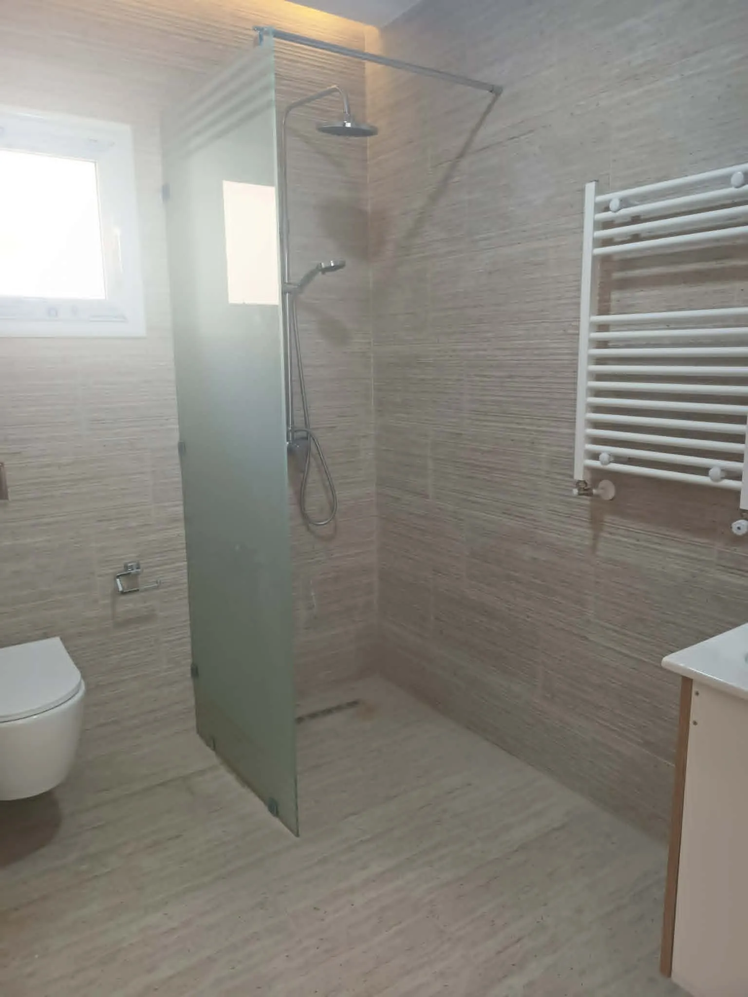Un magnifique appartement neuf S+2 a louer pour longue durée au début de corniche Bizerte