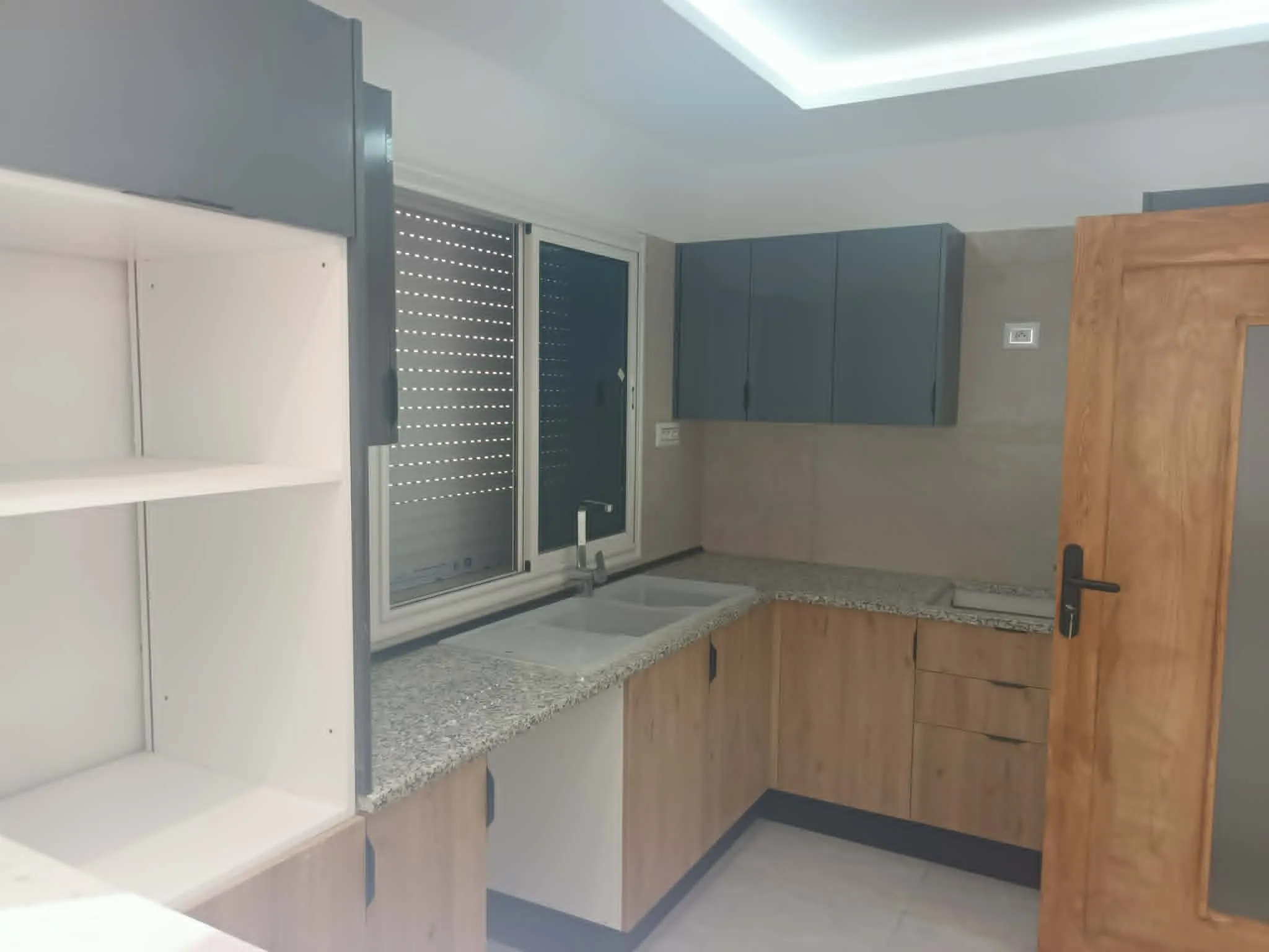 Un magnifique appartement neuf S+2 a louer pour longue durée au début de corniche Bizerte