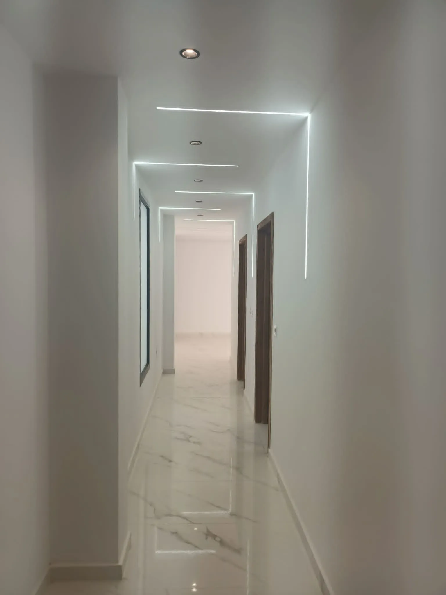 Un magnifique appartement neuf S+2 a louer pour longue durée au début de corniche Bizerte