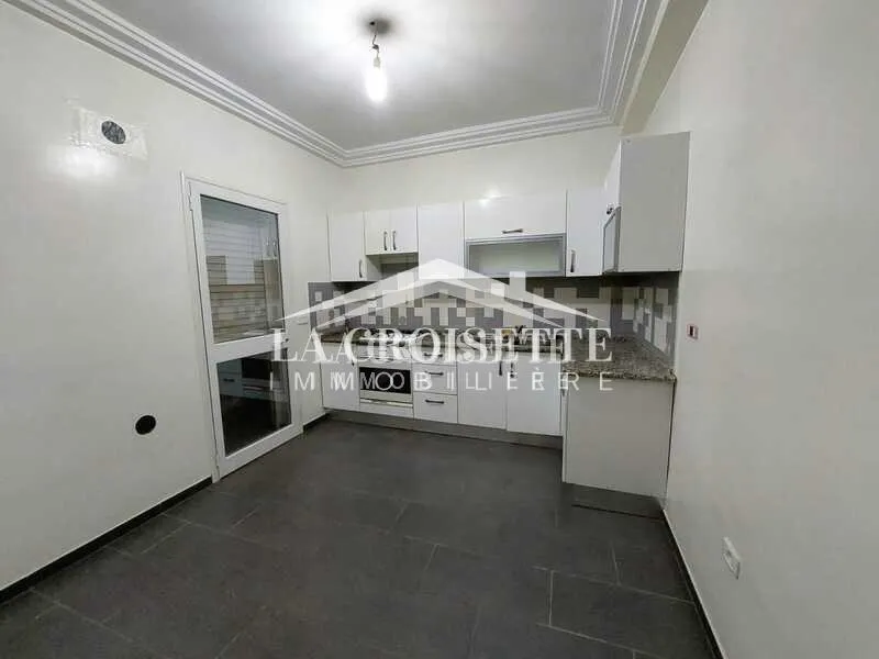 Appartement s+3 à La Marsa MAL1591