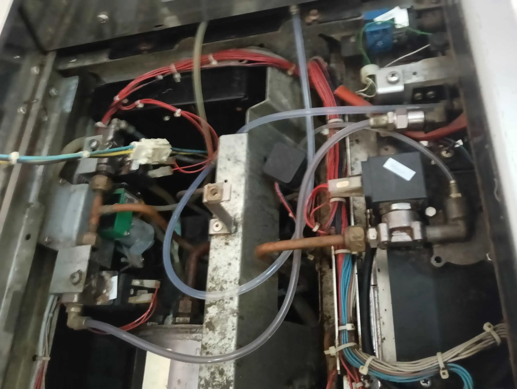 CIMBALI M39 đźđč Machine Ă cafĂ© 4 groupes automatique en bonne Ă©tat