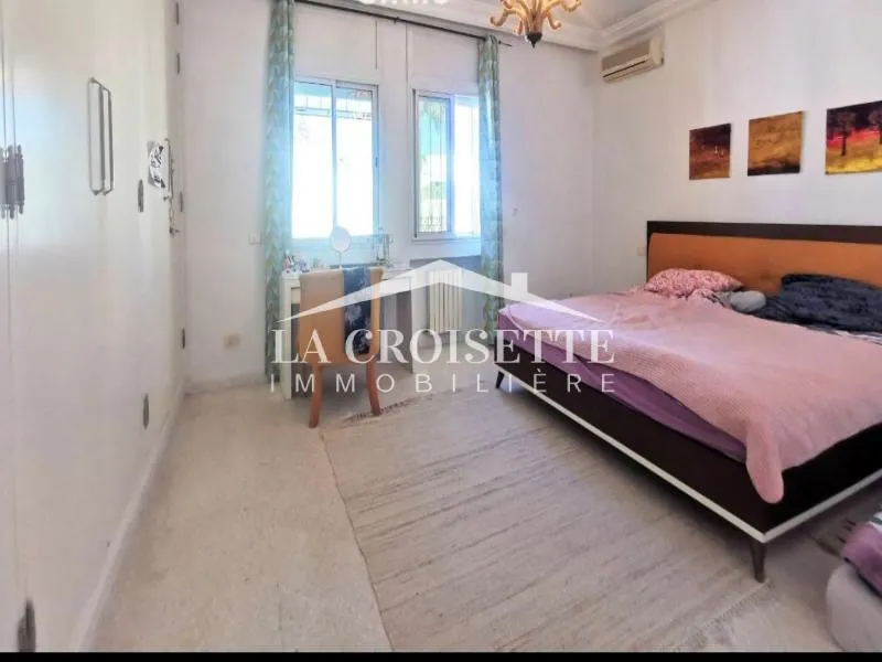 Villa s5 avec piscine à La Marsa ZVL0179