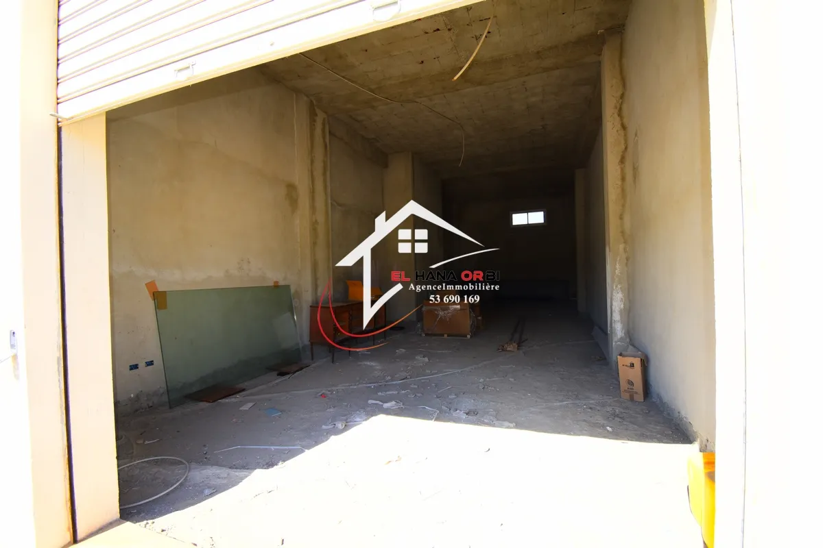 A vendre Local Commercial En Plein Zone Touristique Mahdia