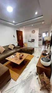 🏢 À VENDRE – Appartement S+2 haut standing au 1er étage – Hammam Sousse (près du carrefour El Mench
