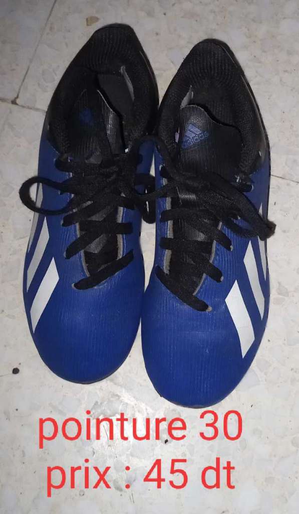Crampons toutes les pointures sont disponibles 