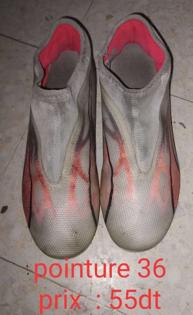 Crampons toutes les pointures sont disponibles 