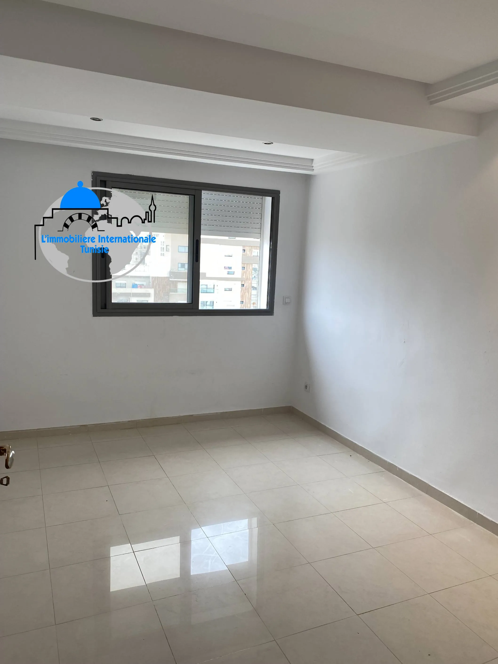 Appartement S+3 à Louer -Route touristique Sousse