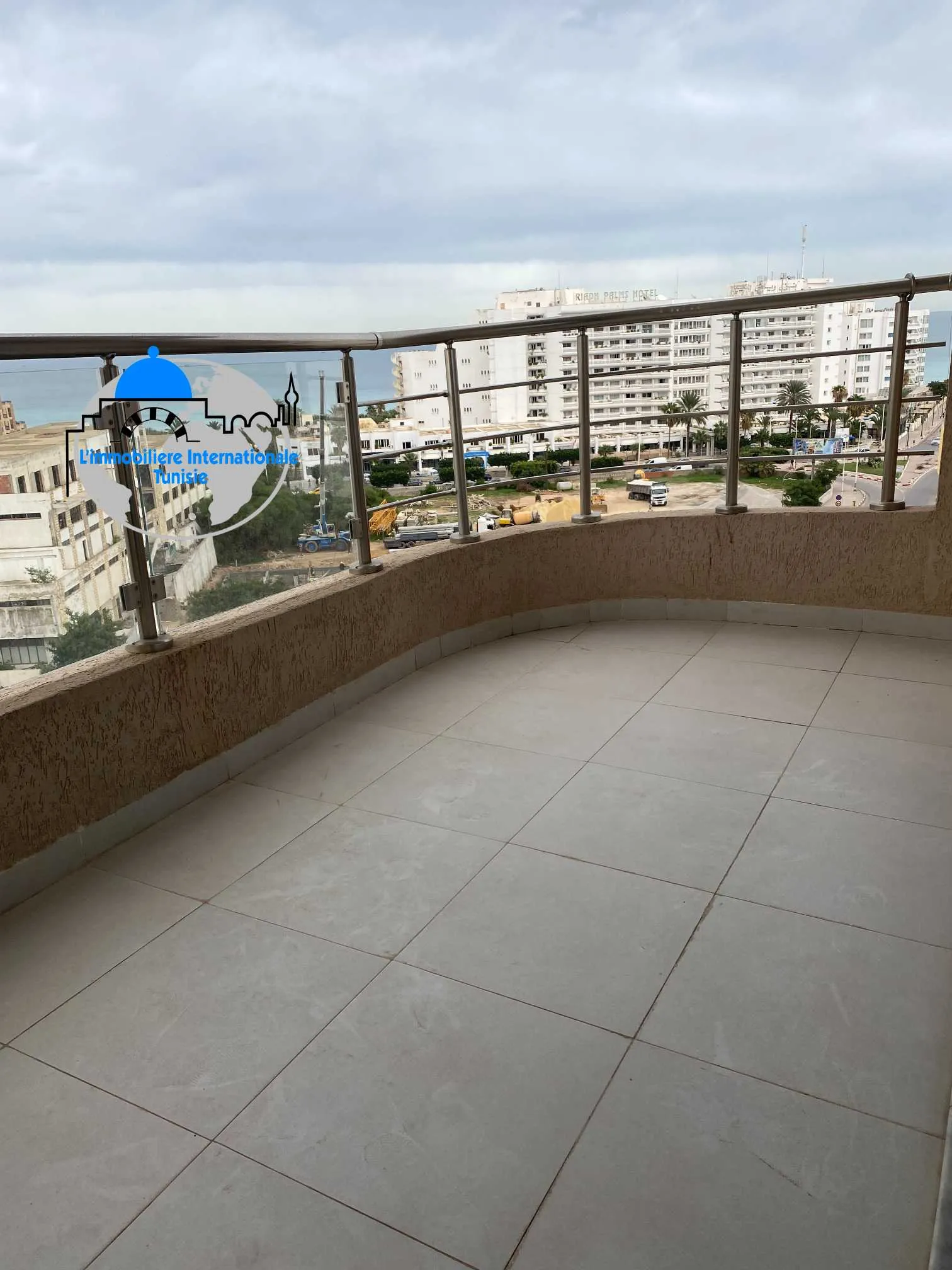 Appartement S+3 à Louer -Route touristique Sousse
