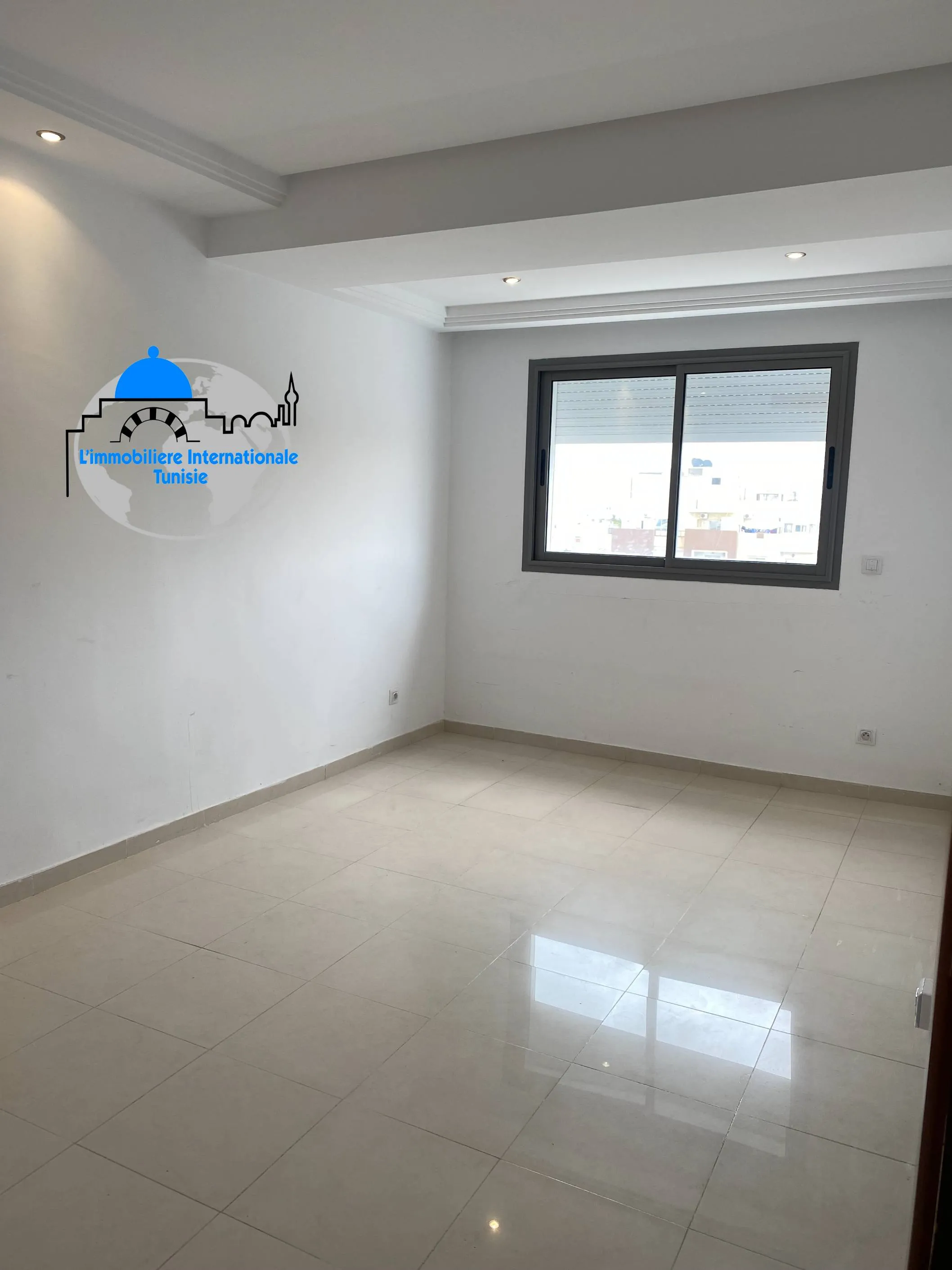 Appartement S+3 à Louer -Route touristique Sousse