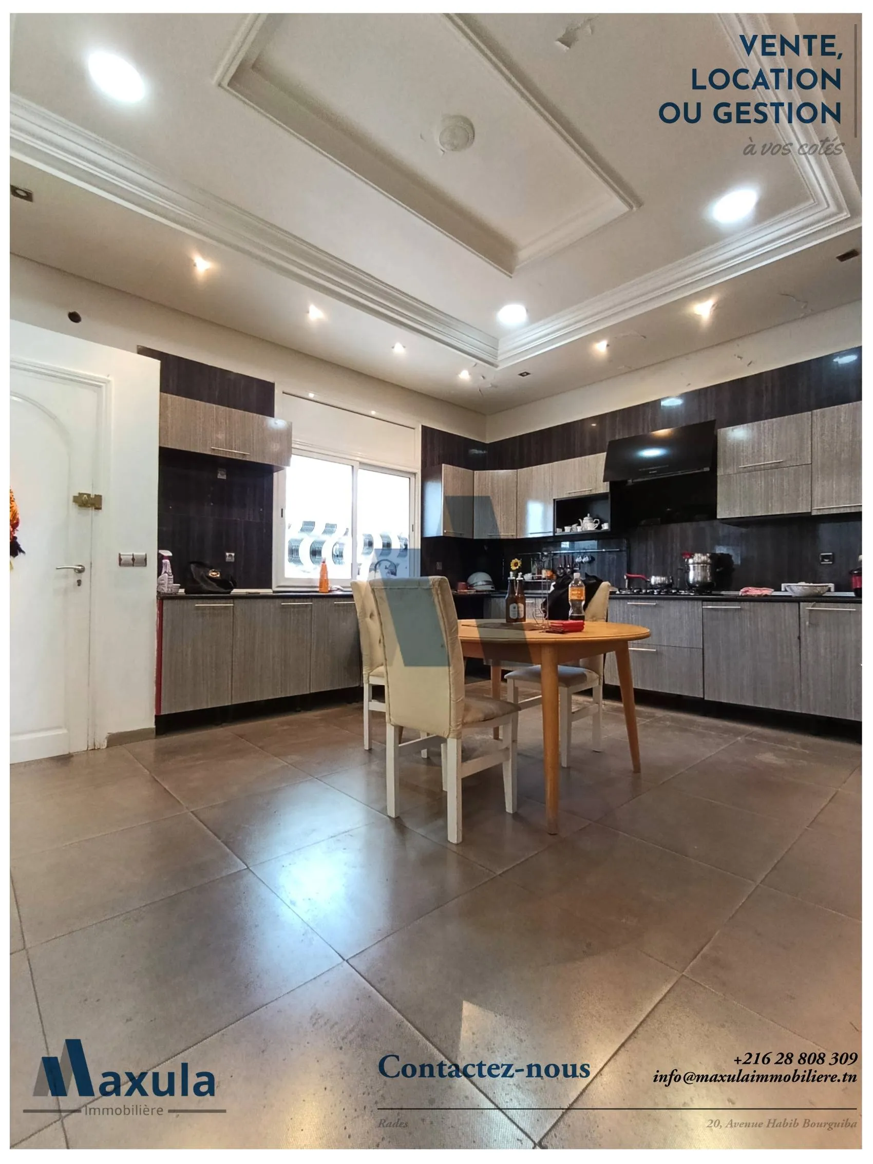 À VENDRE SPACIEUX DUPLEX S+4 À RADES MELIANE 2