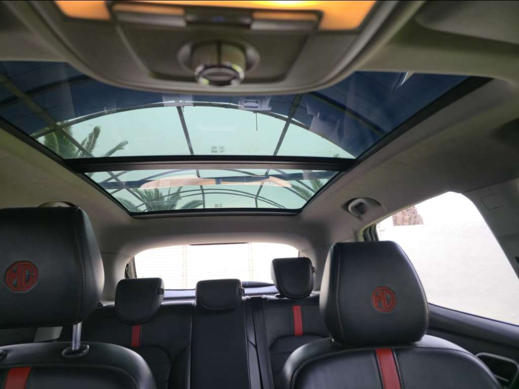 MG ZS TROPHY BOÎTE AUTOMATIQUE 