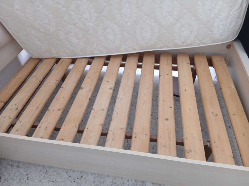 Chambre à couché avec 2 lit 