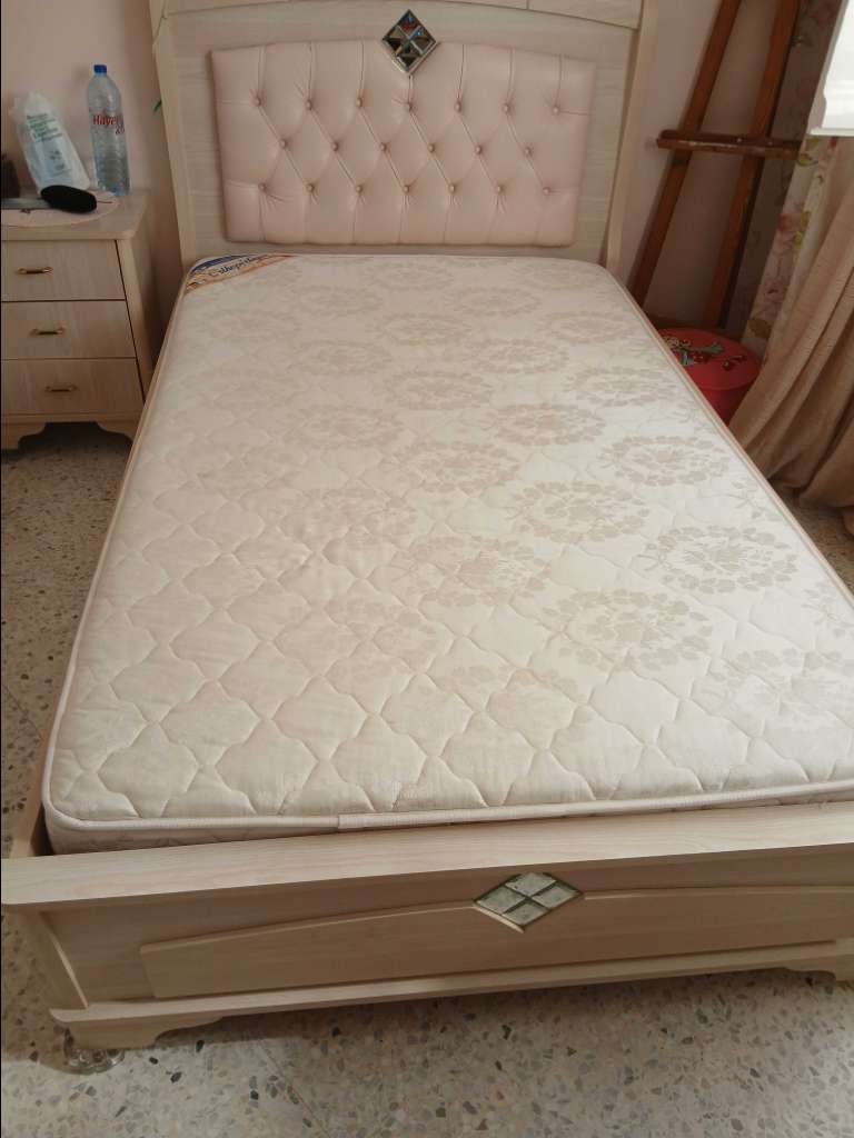 Chambre à couché avec 2 lit 