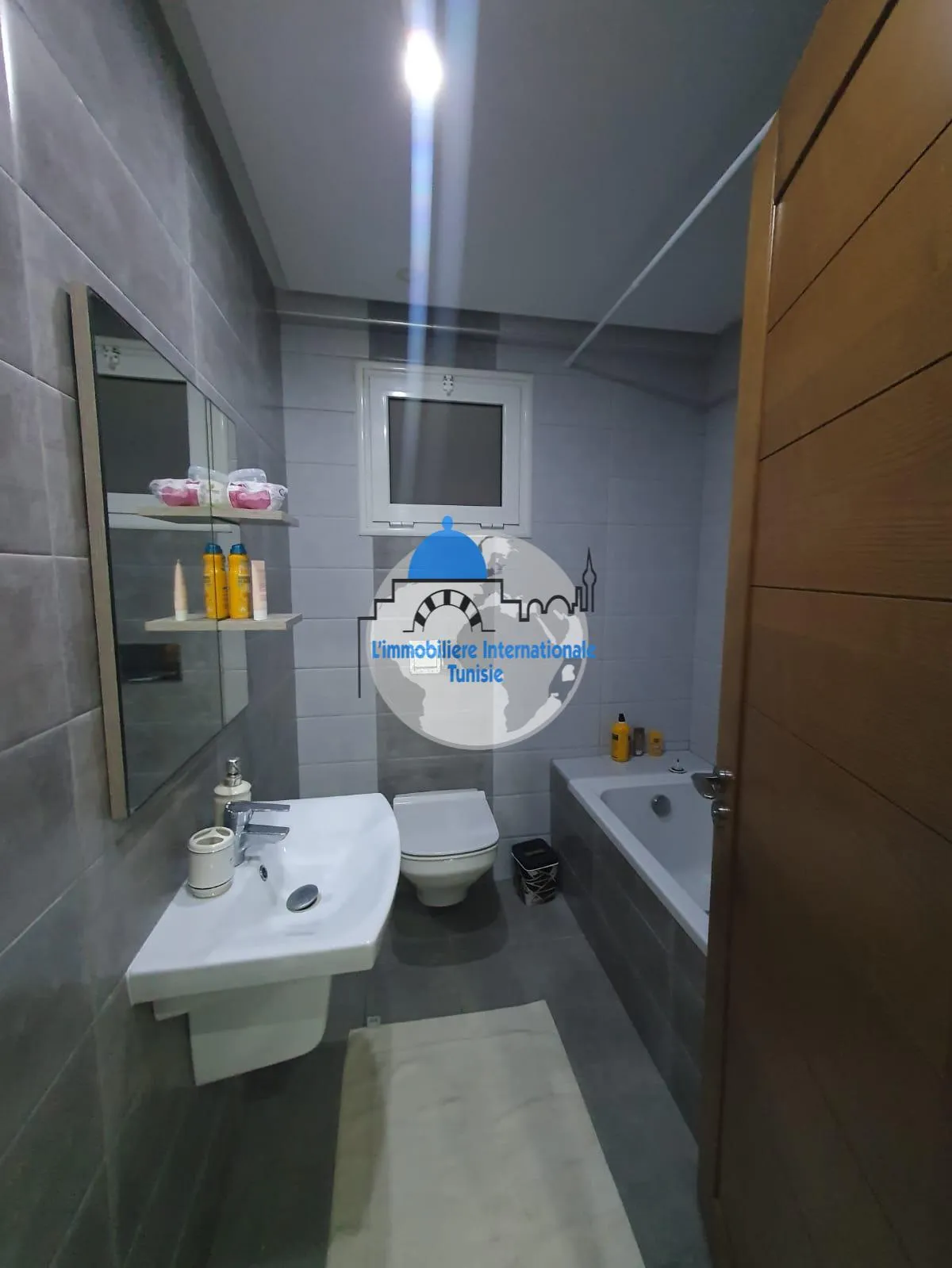 à vendre appartement S+2 -rue Yasser Arafat Sahloul 