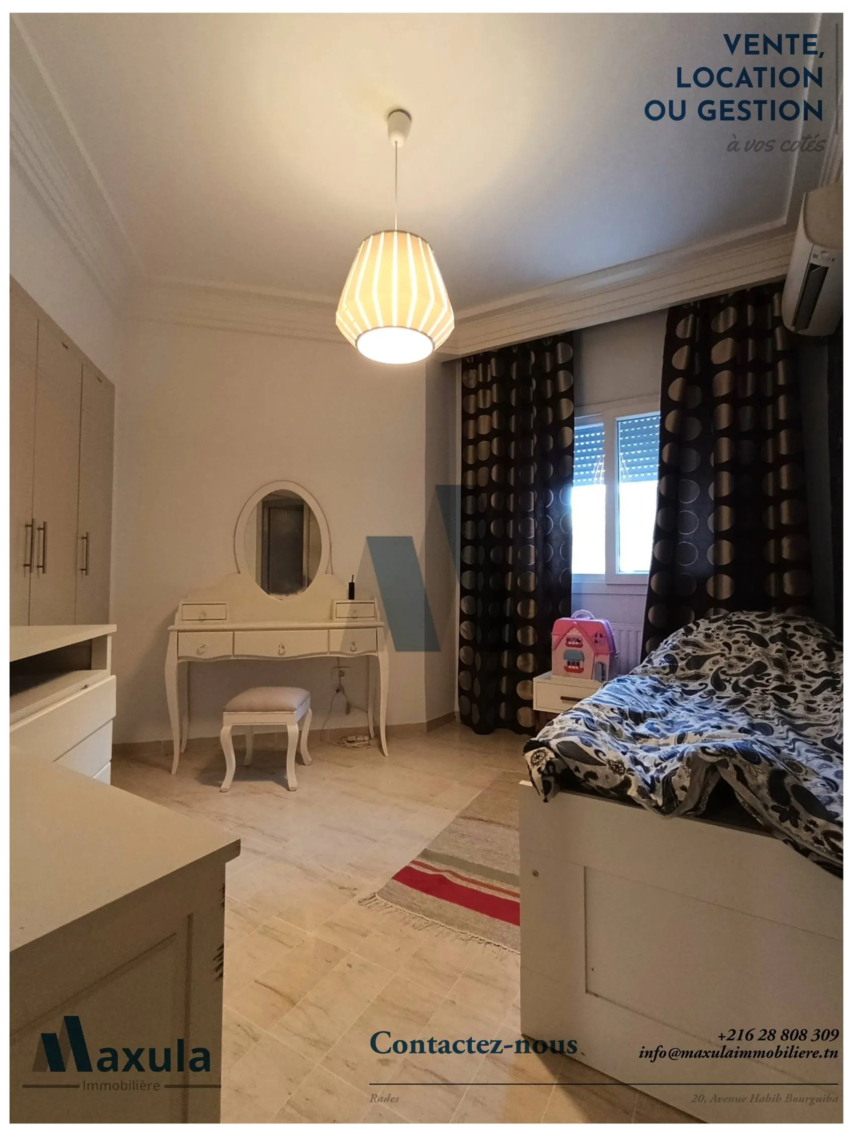 À VENDRE APPARTEMENT S+2 RICHEMENT MEUBLÉ À CHOUCHET RADES