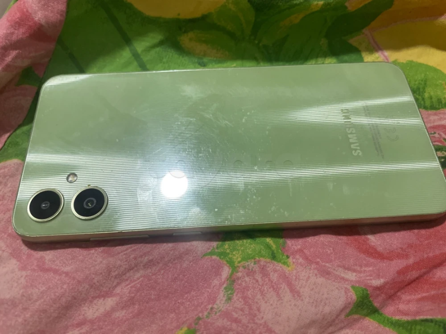 Samsung galaxy A05