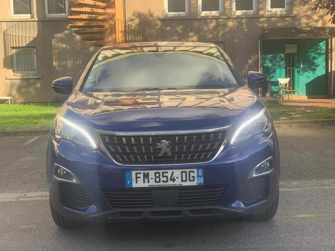 A vendre Peugeot 3008 importée
