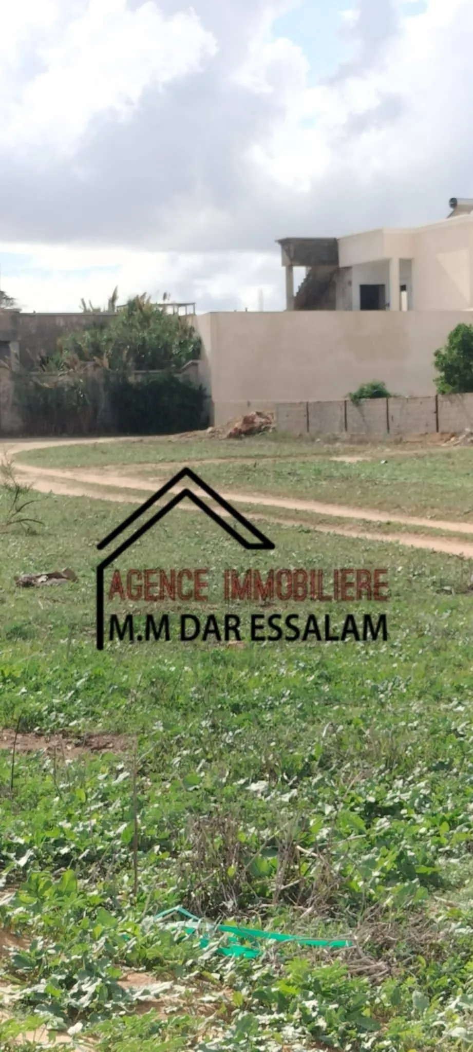 lot de terrain près de la mer