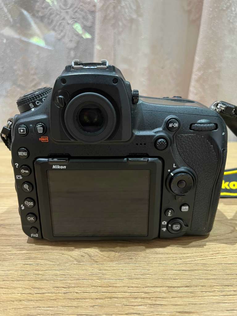 Nikon D850
