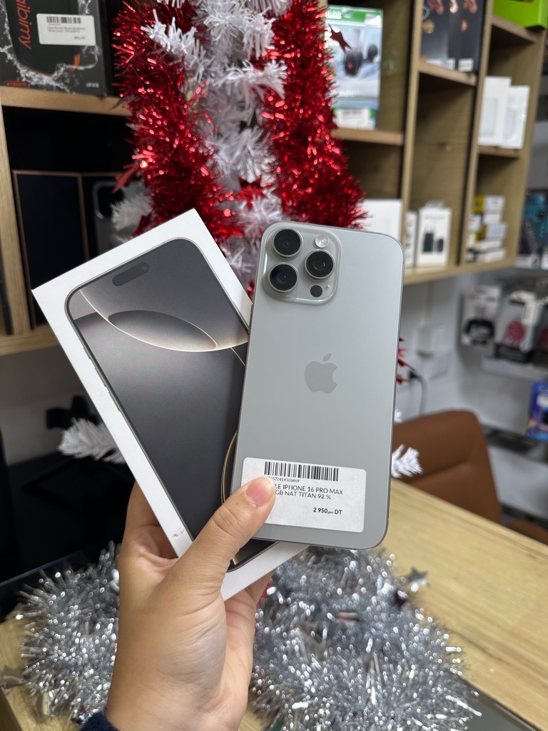 IPhone 16 pro max 🩶