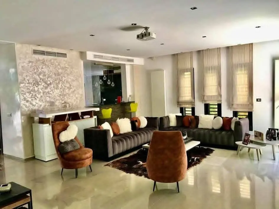 La Soukra à louer un magnifique Duplex