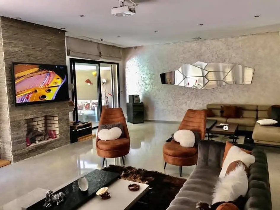 La Soukra à louer un magnifique Duplex