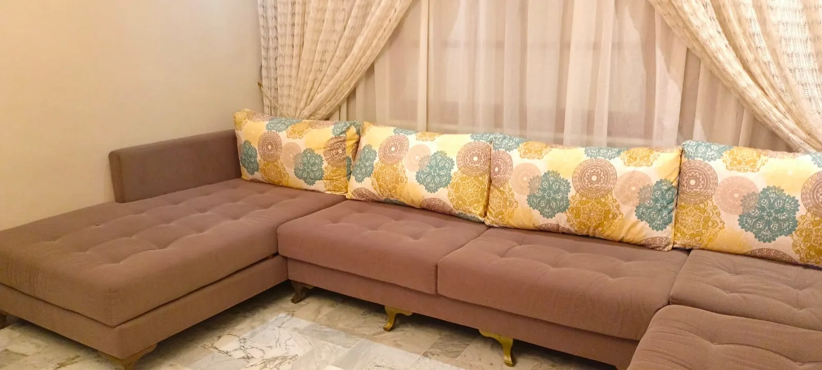 A vendre sejour tres peu utilisé