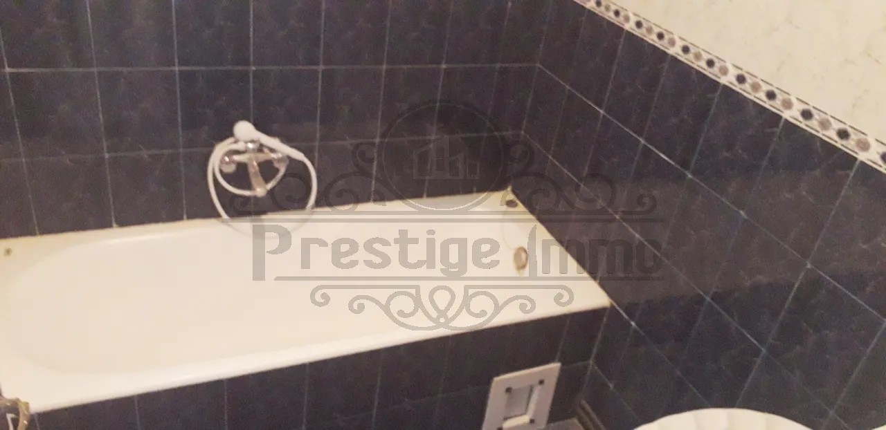 Spacieux étage de villa