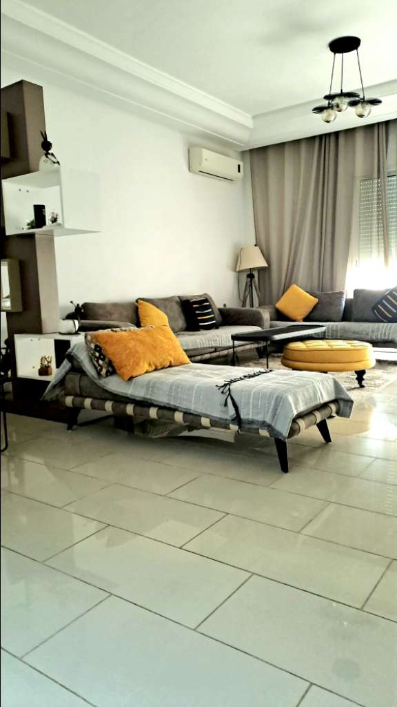 Particulier L Apt S4 meublé Neuf pour étranger 