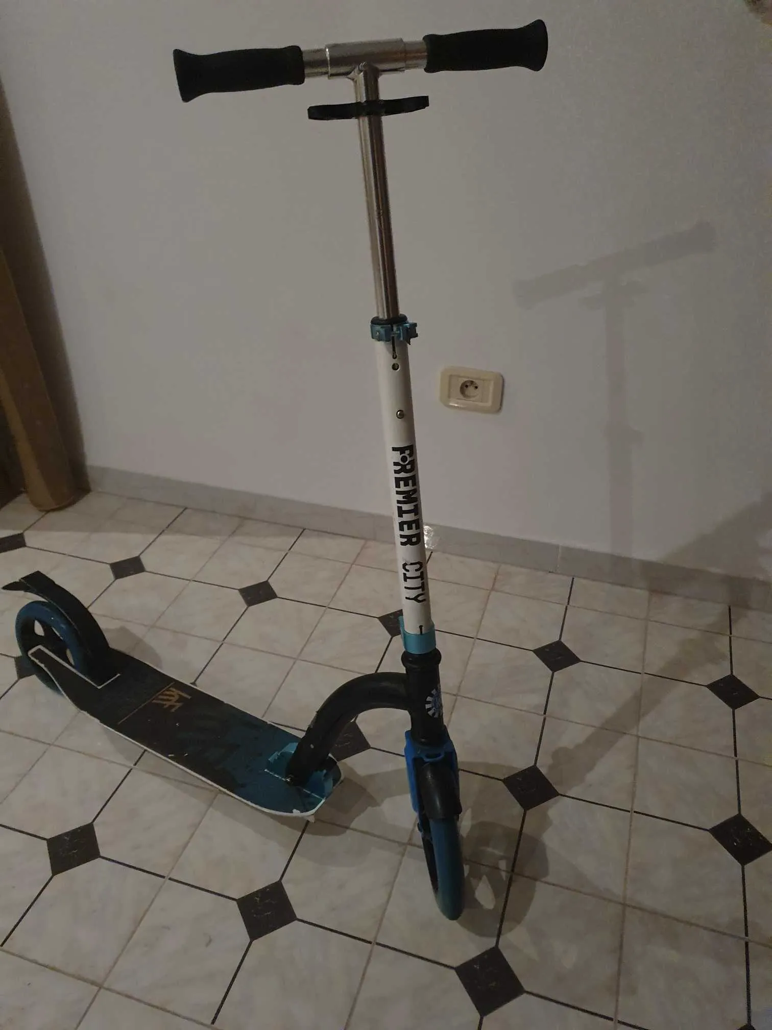 Trotinette jeune tkr urban💶