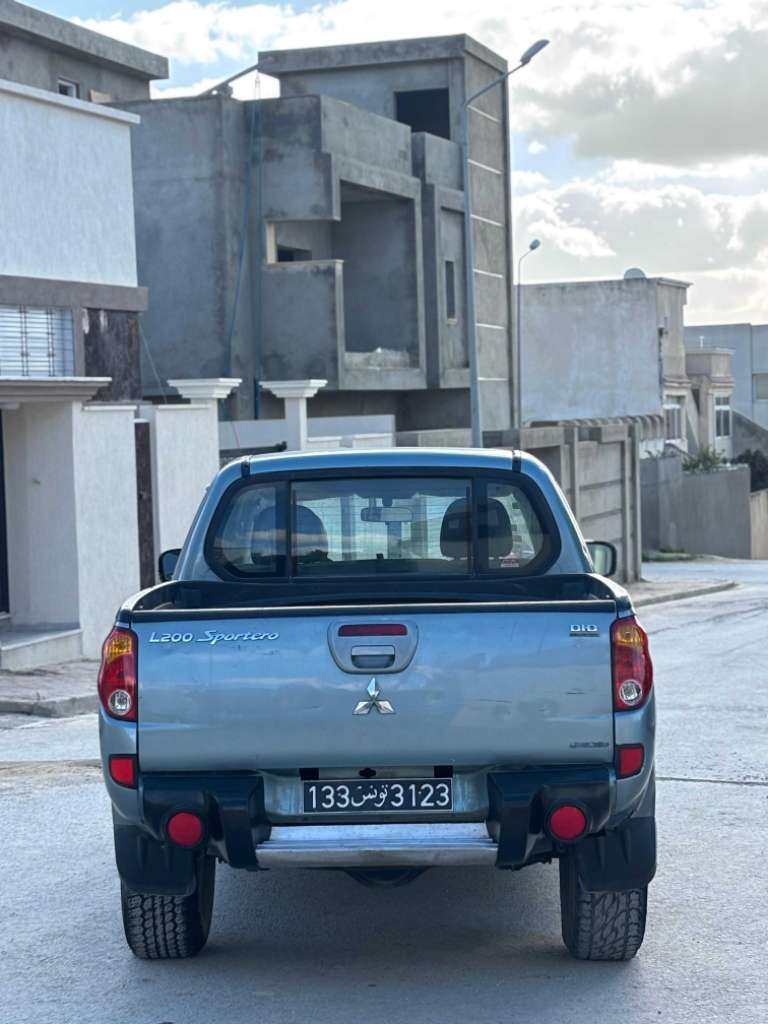 Mitsubishi L200 Sportero 