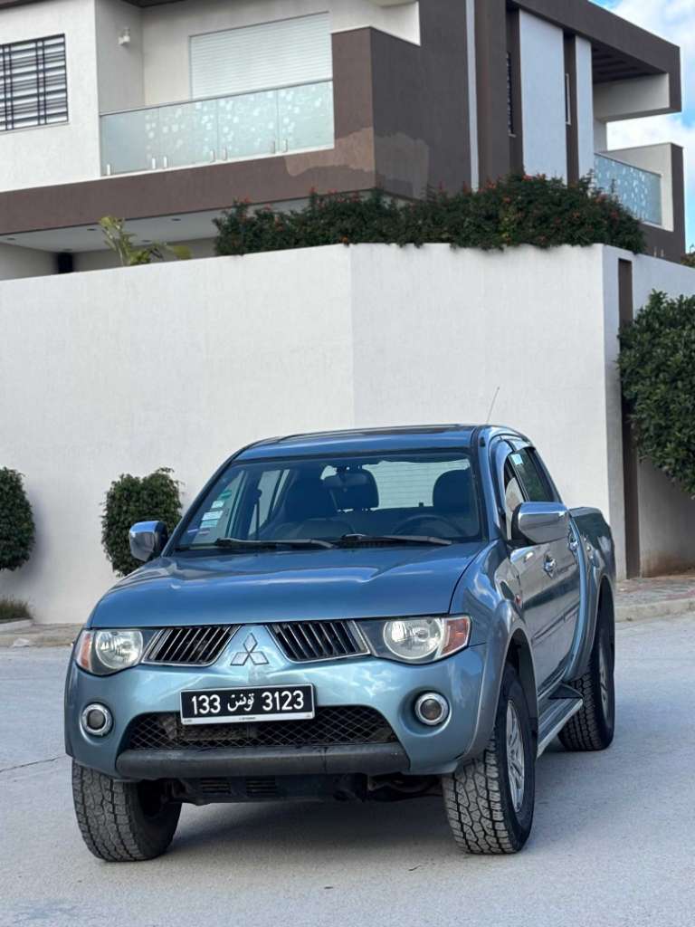 Mitsubishi L200 Sportero 