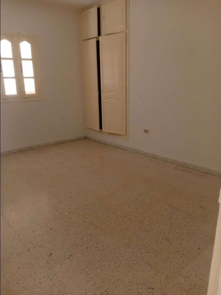 Grand villa deux étages à vendre