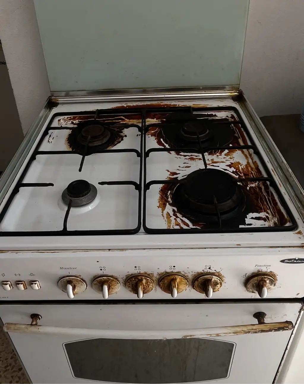 Cuisinière à gaz Satin 4 feux avec four