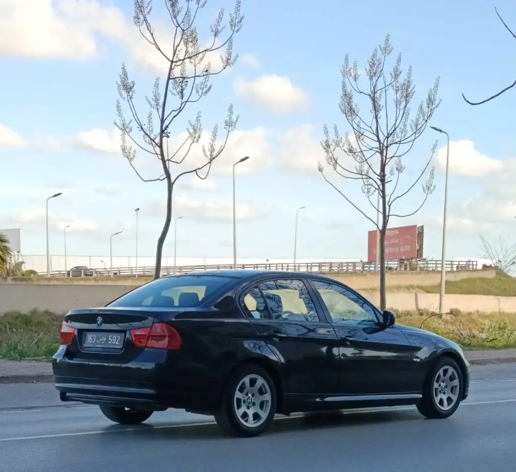 BMW Série 3 E90 318
