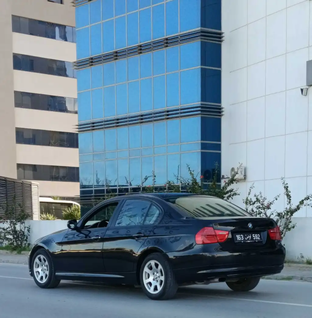 BMW Série 3 E90 318