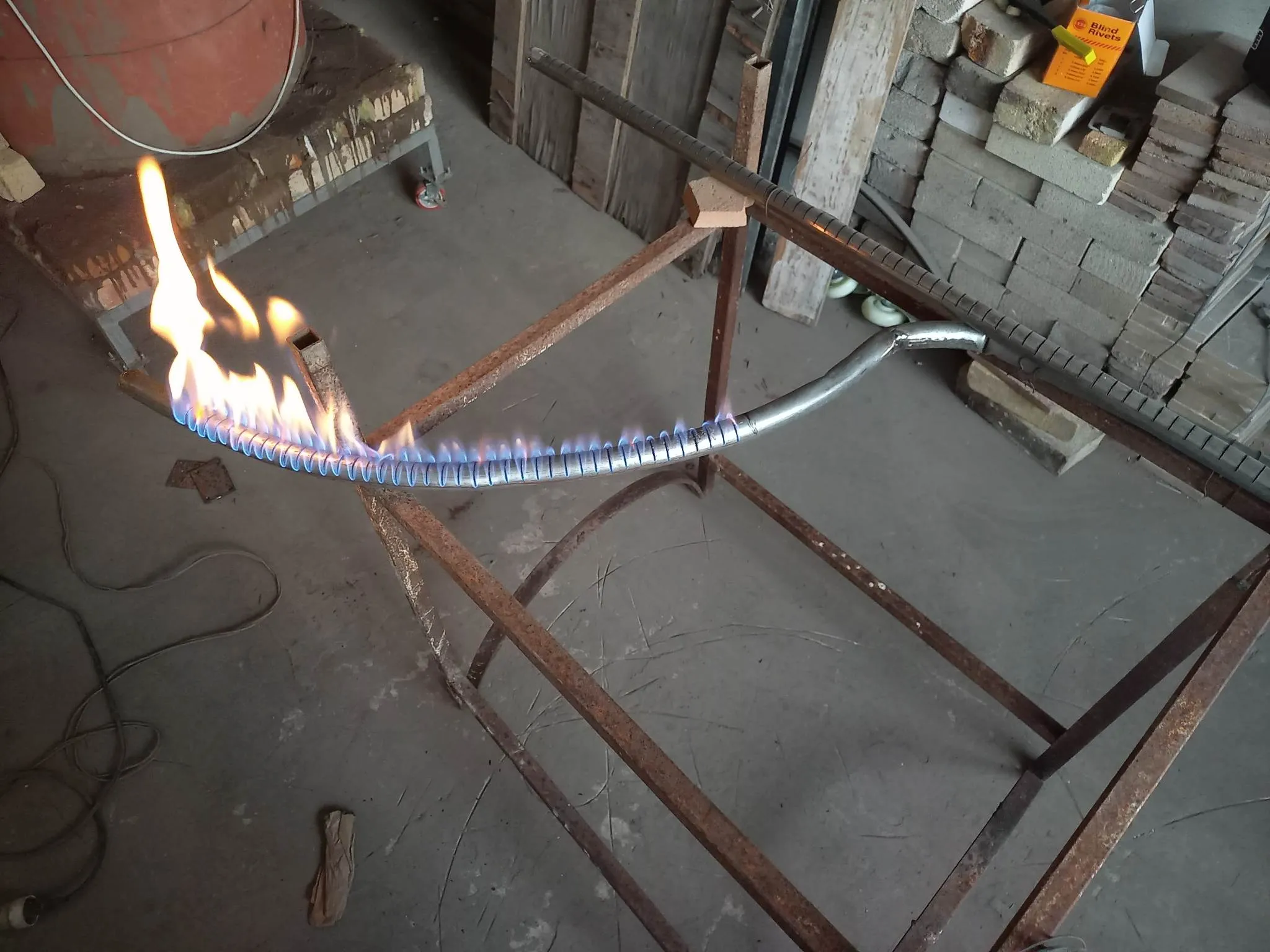 Fabrication de btous genres de rampes a gaz en inox