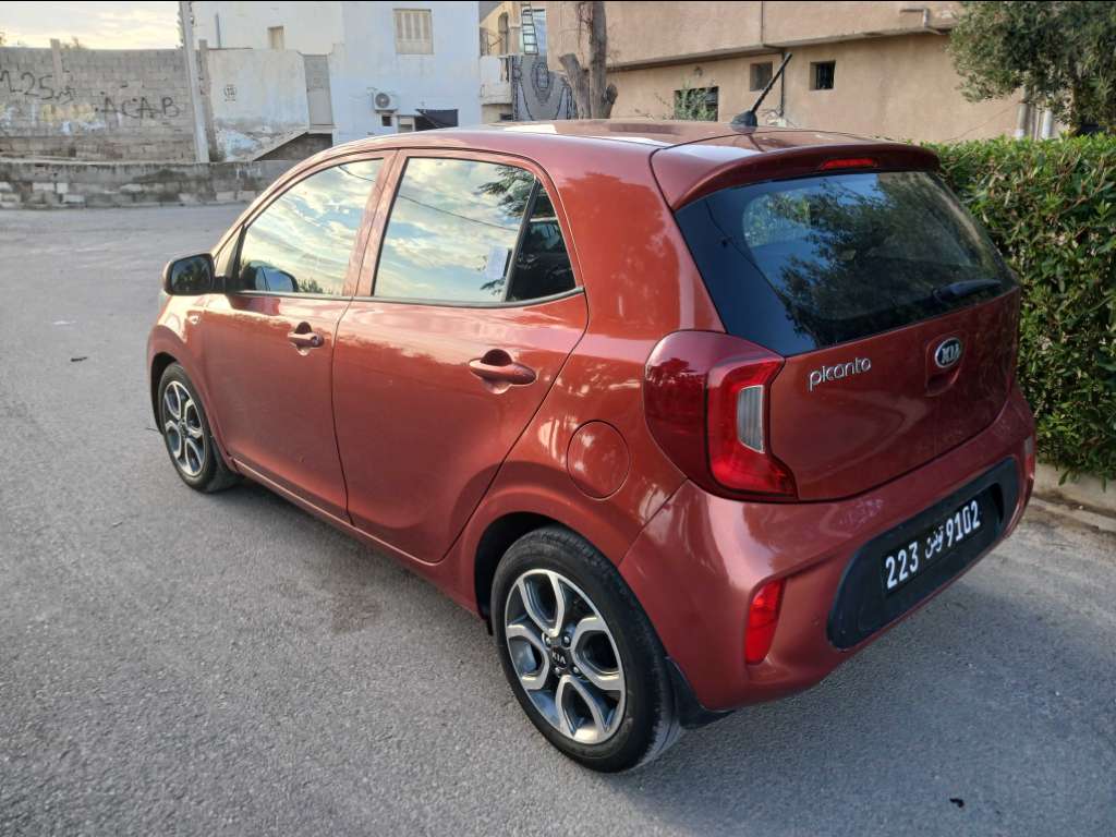 KIA PICANTO ESSENCE Tel 24 313 594