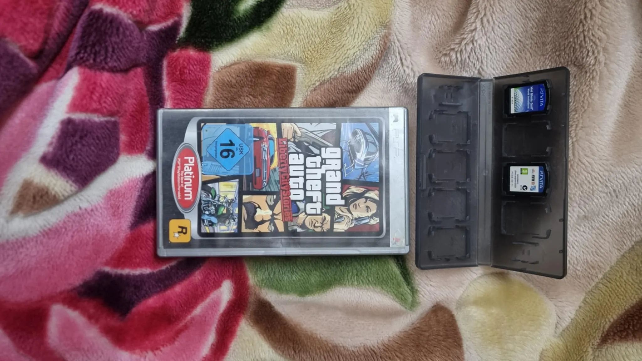 Jeux PSP PS-VITA PS3 PS4