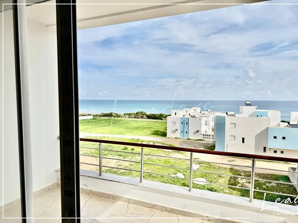 À Vendre : Appartement S+2 avec Vue sur Mer à Kélibia