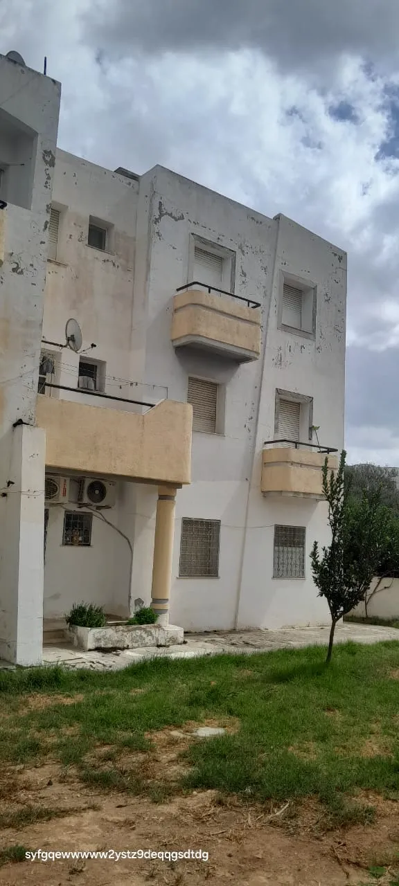 Appartement s3 propre à louer à jaafer route raoued