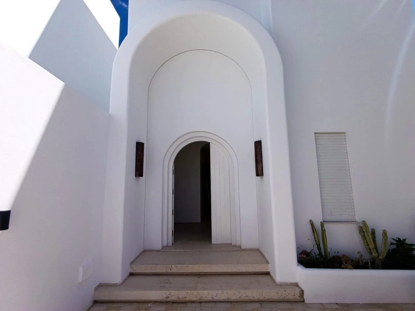villa en S+4 de style méditerranéen Hammamet centre