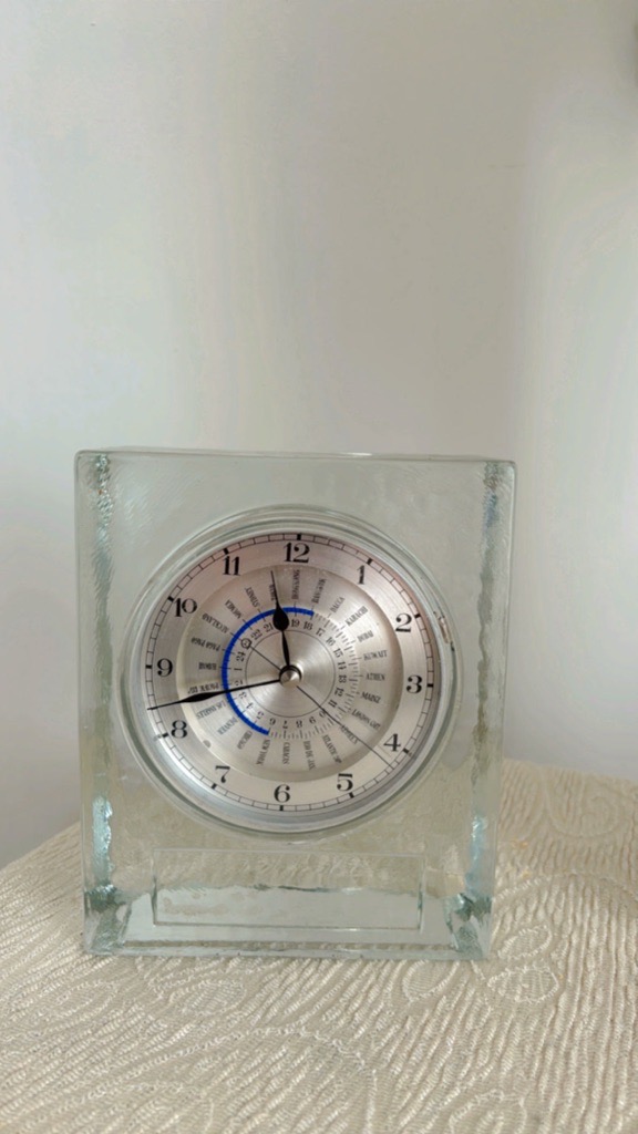 🕰️ Horloge de Table Vintage 70’s – Bloc de Verre Wiesenthalhütte – World Time