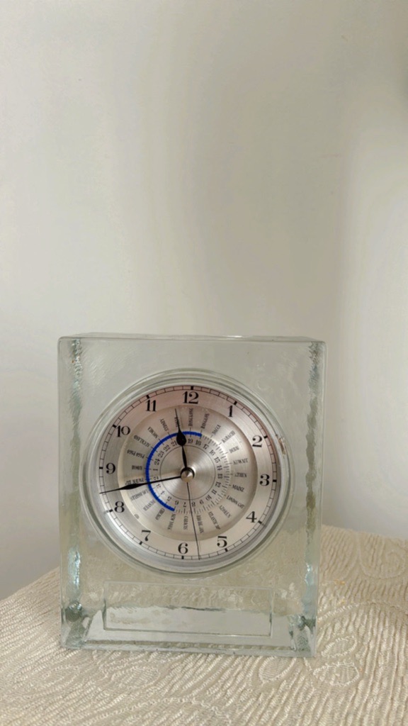 🕰️ Horloge de Table Vintage 70’s – Bloc de Verre Wiesenthalhütte – World Time